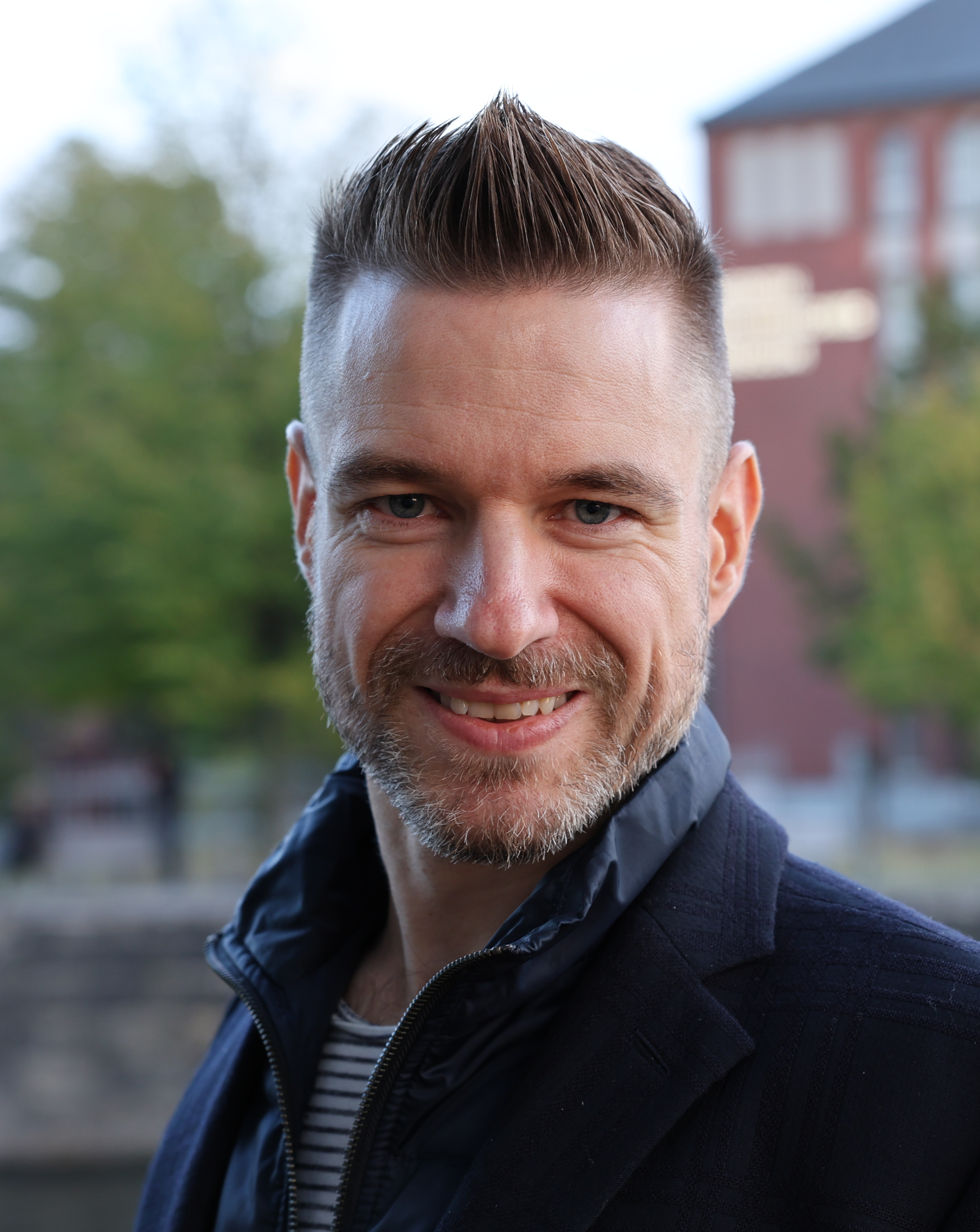 Dr. Andreas Weinlich, Gründer von AtMote.